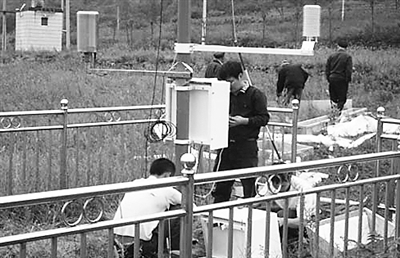 观云识雨 保驾护航